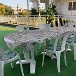 Semesterbostad Mondello Casa Mare Lilly *