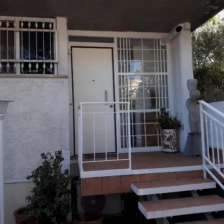 Mondello Casa Mare Lilly *